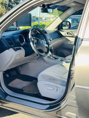 2011 Toyota Highlander