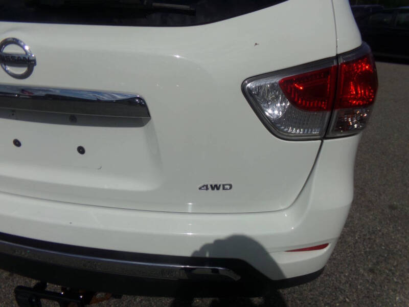 2015 Nissan Pathfinder S