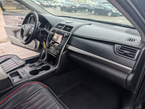 2015 Toyota Camry XSE