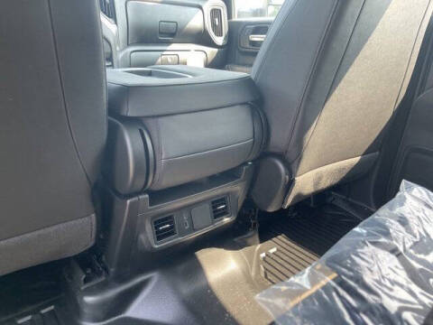 2025 Chevrolet Silverado 3500HD CC Work Truck