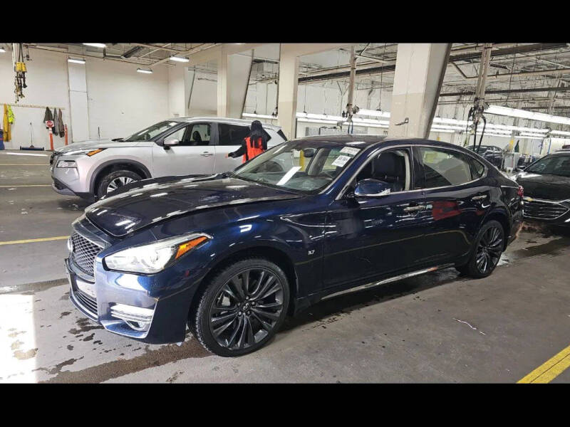 2017 Infiniti Q70L 3.7
