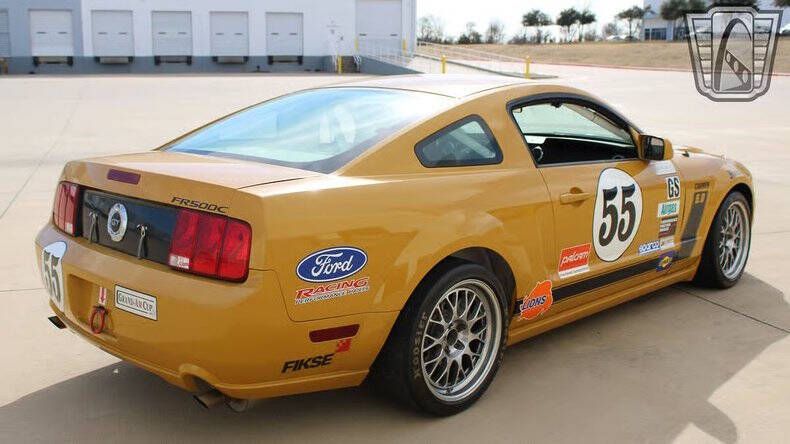 2005 Ford Mustang
