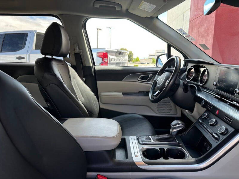 2022 Kia Carnival