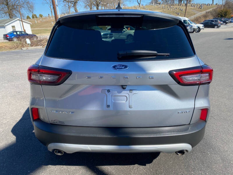2024 Ford Escape Active
