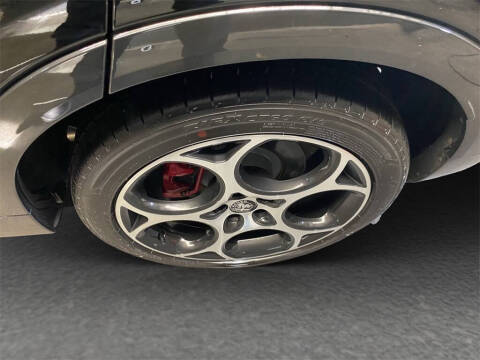 2024 Alfa Romeo Tonale Hybrid Veloce