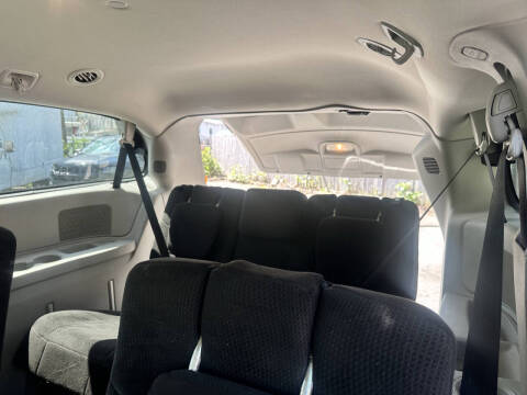 2012 Dodge Grand Caravan SXT
