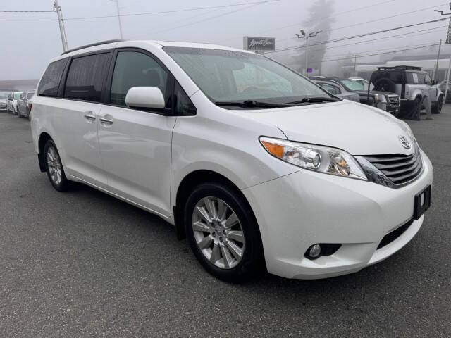 2015 Toyota Sienna