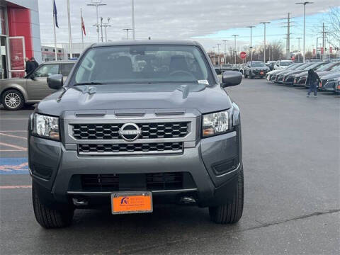 2025 Nissan Frontier SV