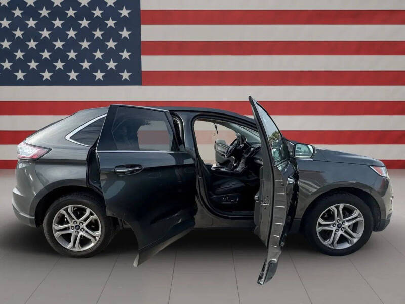 2017 Ford Edge Titanium