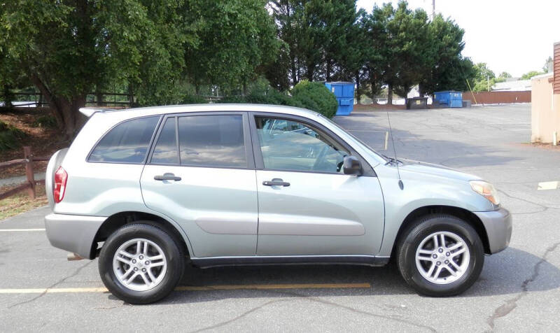 2005 Toyota RAV4