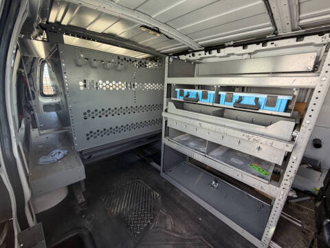 2017 Chevrolet Express 2500