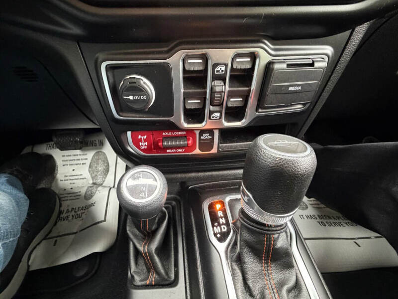 2023 Jeep Gladiator Mojave