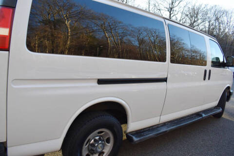 2016 Chevrolet Express LT 3500