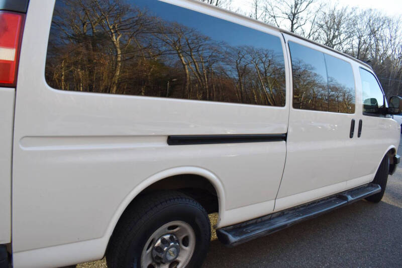 2016 Chevrolet Express LT 3500