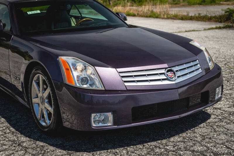 2004 Cadillac XLR