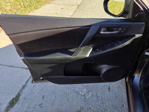 2013 Mazda MAZDA3 i Touring