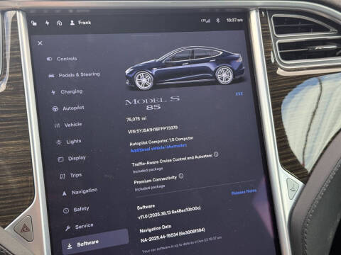 2015 Tesla Model S 85