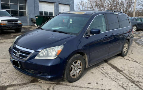 2006 Honda Odyssey for sale at STEVE GRAYSON MOTORS in Youngstown OH