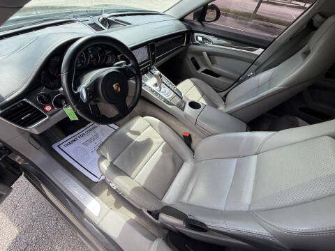 2013 Porsche Panamera