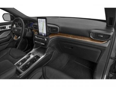 2022 Ford Explorer Platinum AWD Platinum 4dr SUV 15