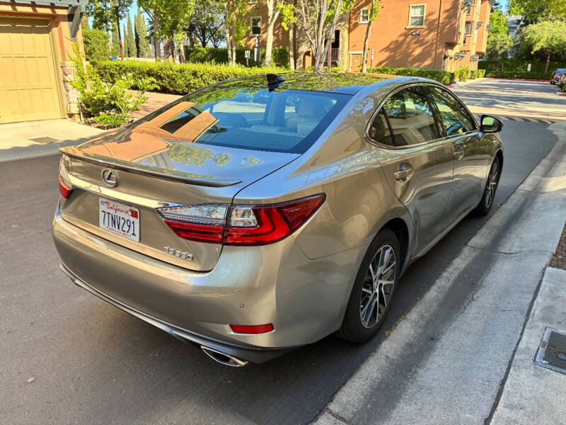 2017 Lexus ES 350