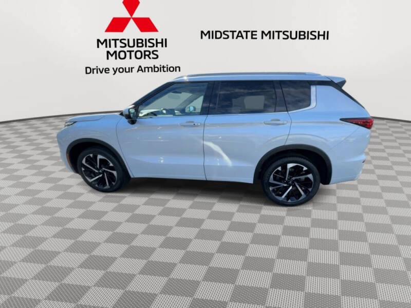 2024 Mitsubishi Outlander SEL