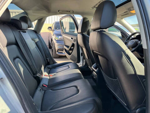 2014 Audi A4 2.0T quattro Premium