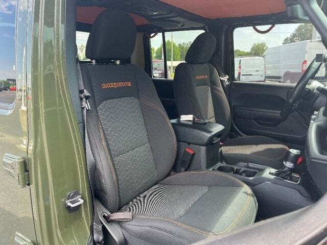 2022 Jeep Gladiator 16