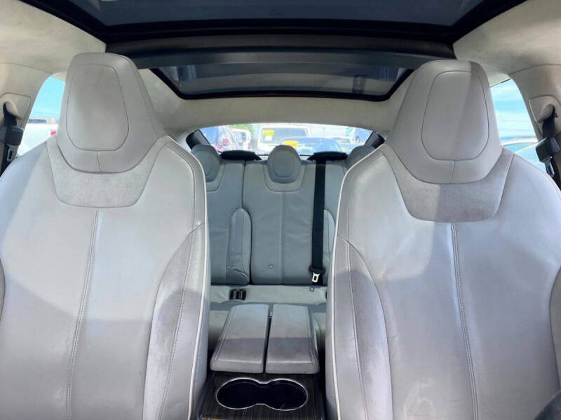 2013 Tesla Model S Performance