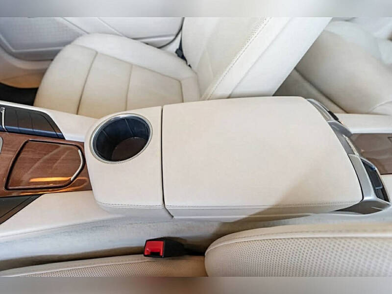 2011 Porsche Panamera