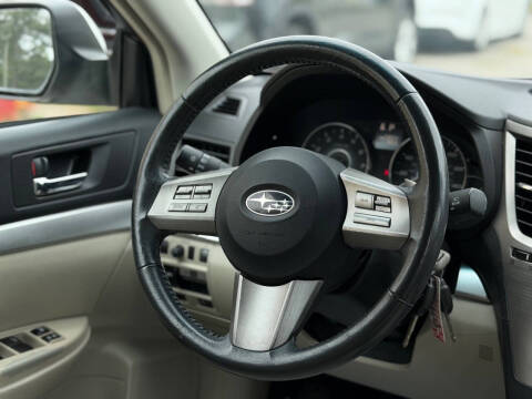 2010 Subaru Outback 2.5i Premium