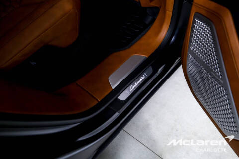 2022 Lamborghini Urus