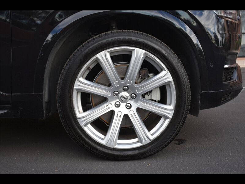 2017 Volvo XC90 T8 eAWD Inscription