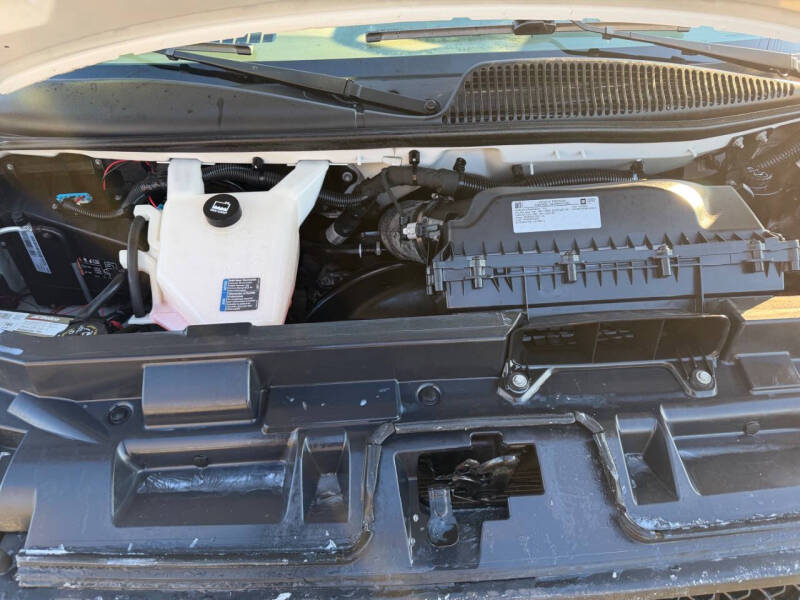 2021 Chevrolet Express 2500