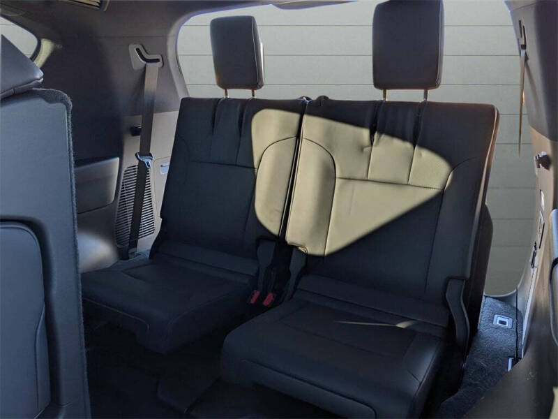 2022 Lexus LX 600 Luxury