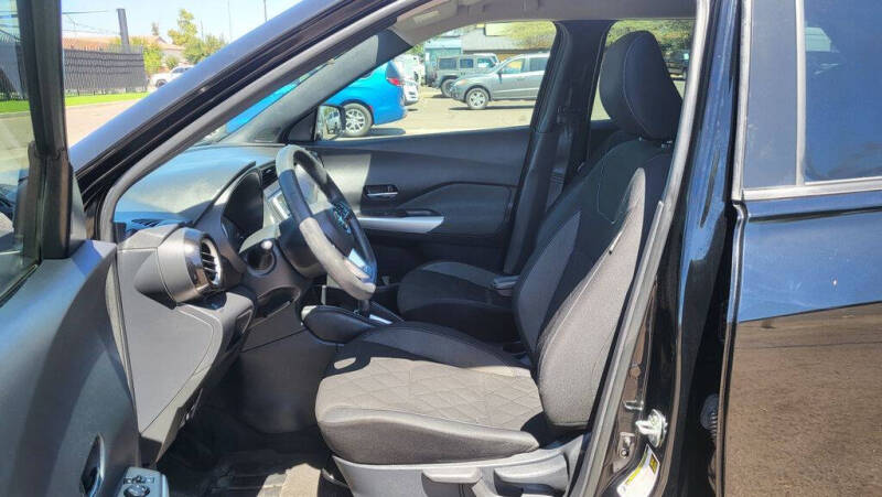 2019 Nissan Kicks SV