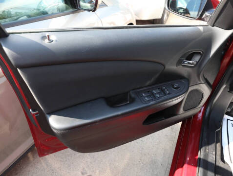 2012 Chrysler 200 Touring