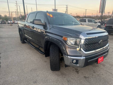 2019 Toyota Tundra SR5