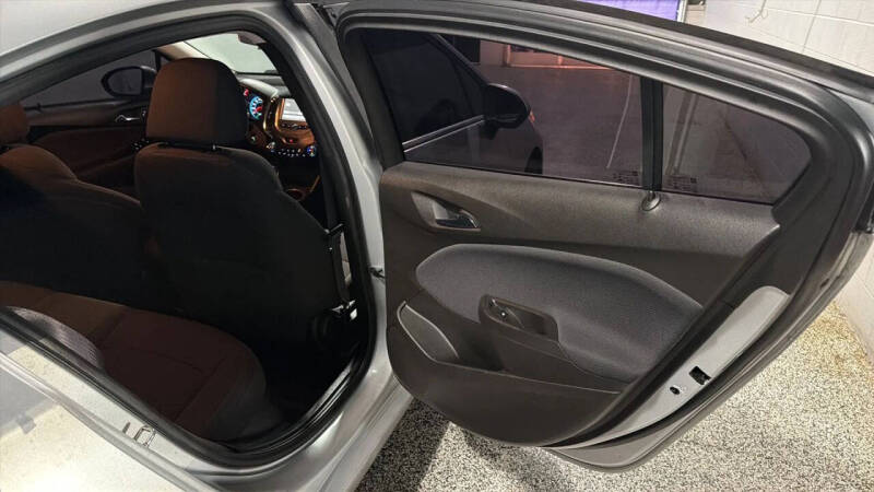 2017 Chevrolet Cruze LT Auto