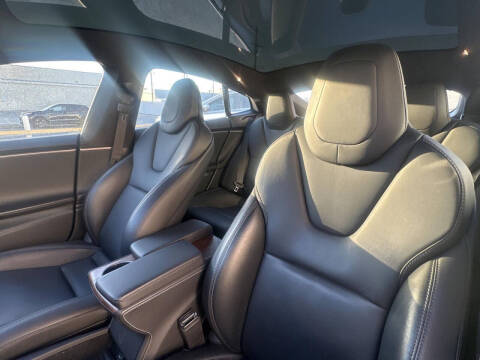 2020 Tesla Model S Long Range