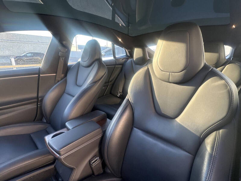 2020 Tesla Model S Long Range
