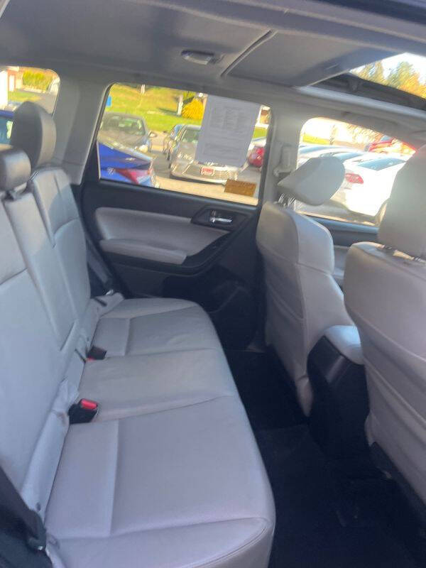 2015 Subaru Forester 2.5i Limited