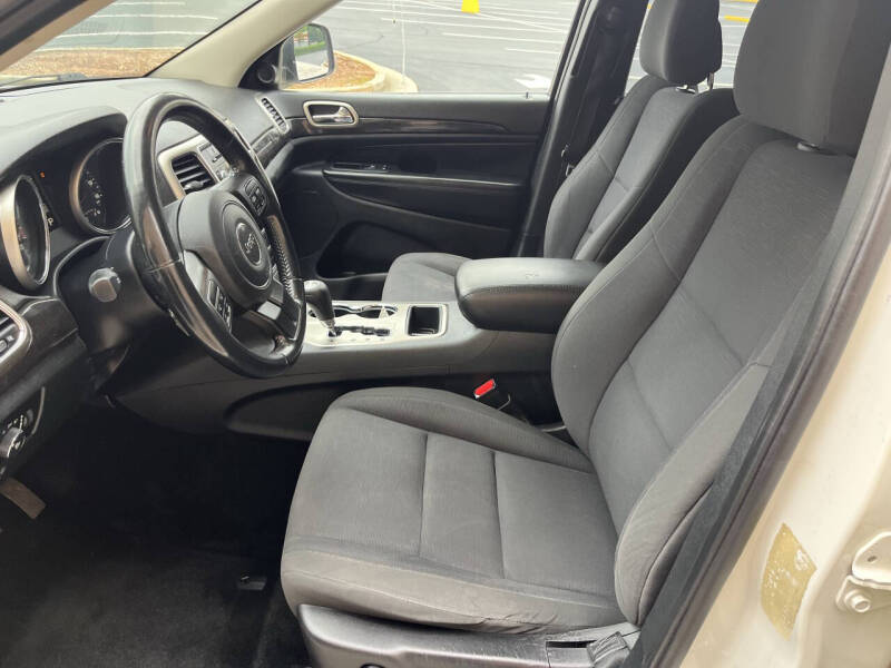 2011 Jeep Grand Cherokee Laredo
