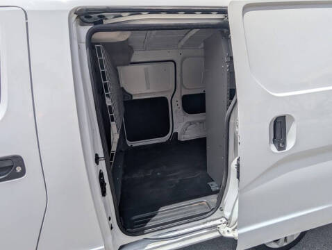 2019 Nissan NV200 SV
