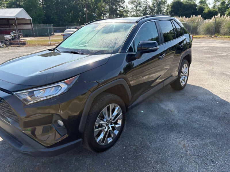 2020 Toyota RAV4 XLE Premium