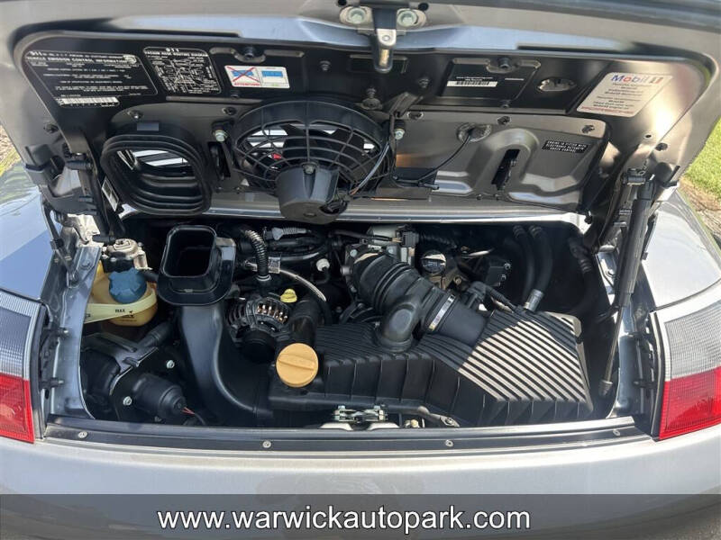 2001 Porsche 911 Carrera