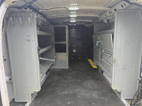 2021 Chevrolet Express 2500