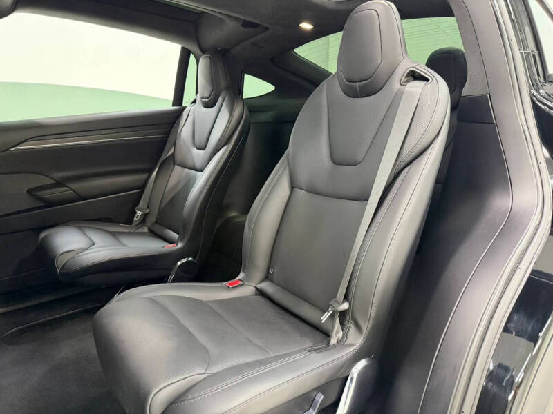 2023 Tesla Model X Standard Range