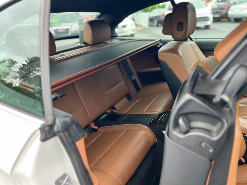 2011 BMW 3 Series 335i