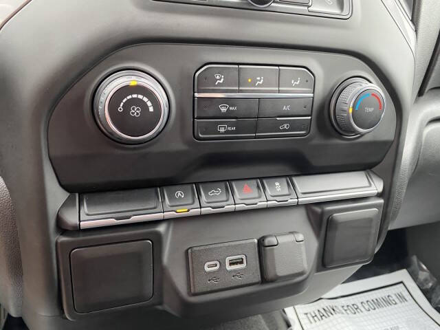 2022 Chevrolet Silverado 1500 Limited Custom